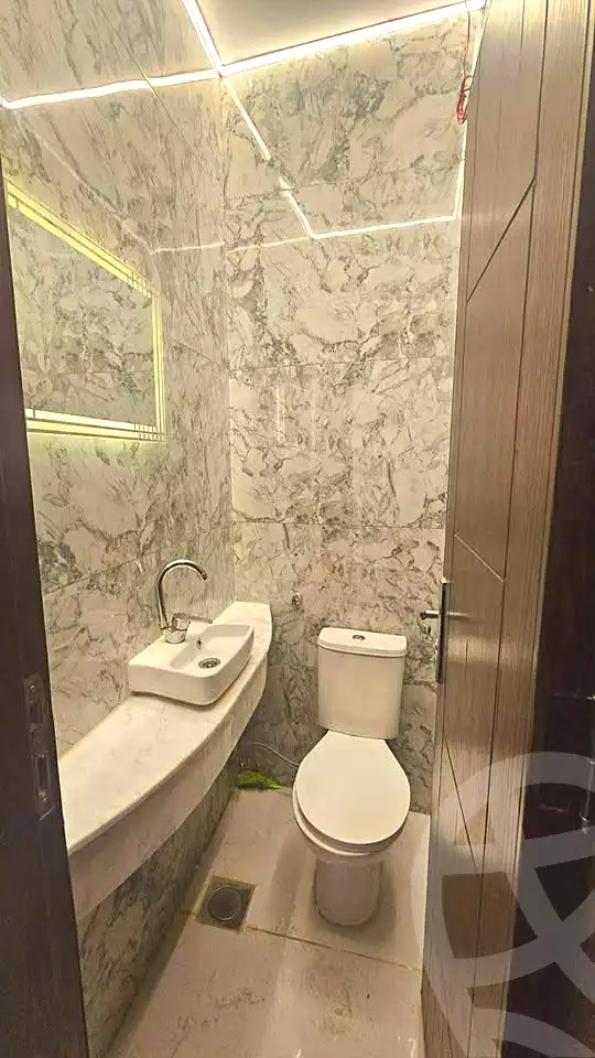 https://aqarmap.com.eg/ar/listing/6811435-for-sale-cairo-al-oubour-el-hay-el-awal-abd-el-rahman-el-rafie-st