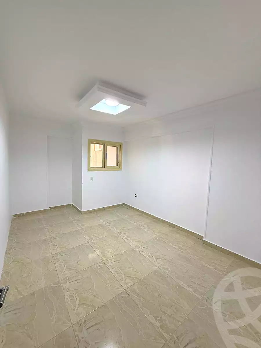 https://aqarmap.com.eg/ar/listing/6811445-for-sale-alexandria-el-asafra-shr-45