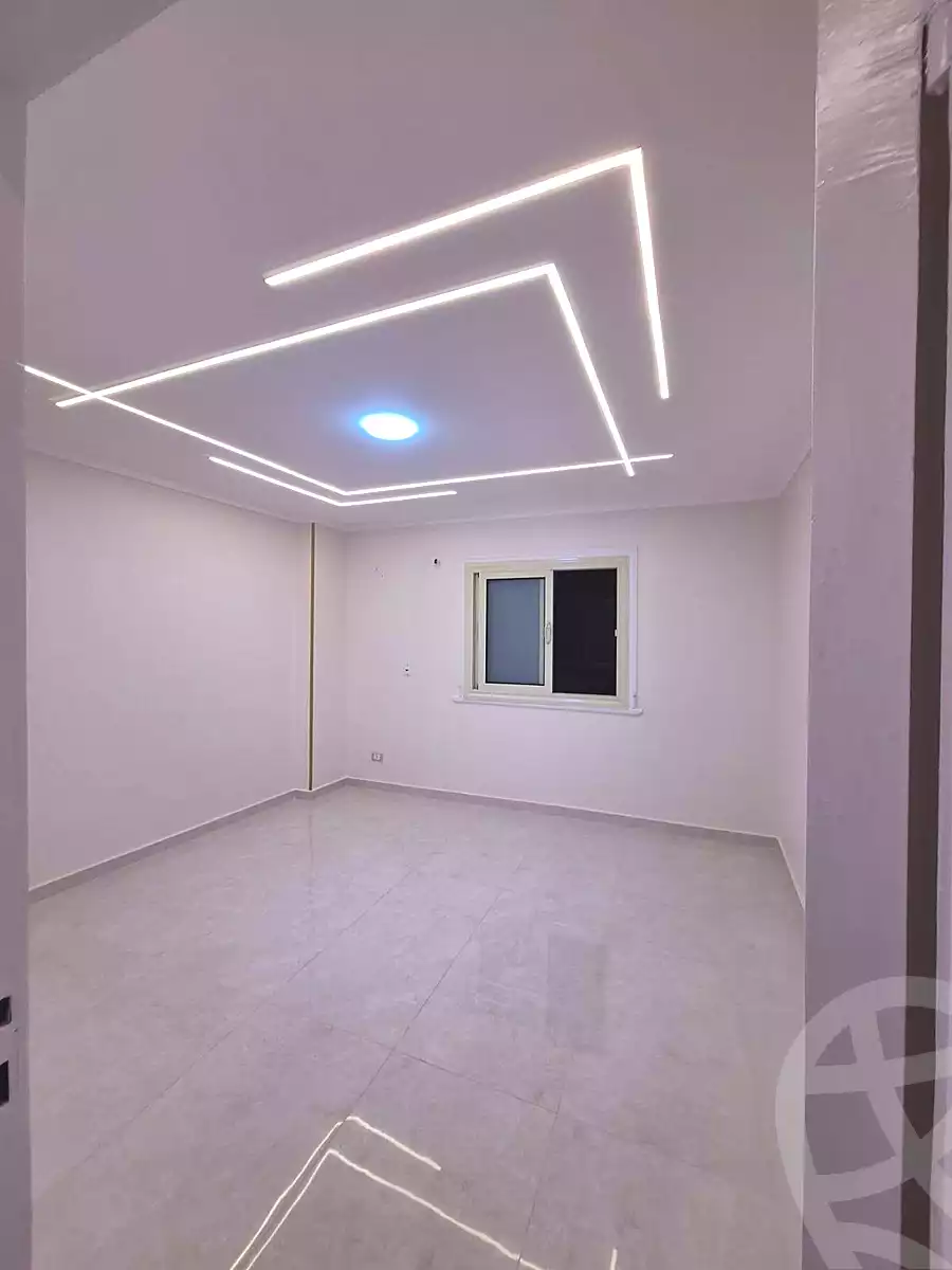 https://aqarmap.com.eg/ar/listing/6811475-for-sale-alexandria-el-asafra-shr-45