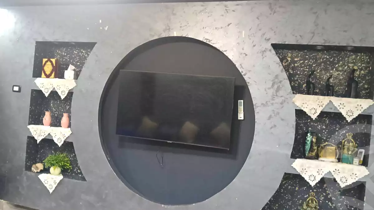 https://aqarmap.com.eg/en/listing/6811561-for-sale-cairo-helwan-ahmed-enci-st