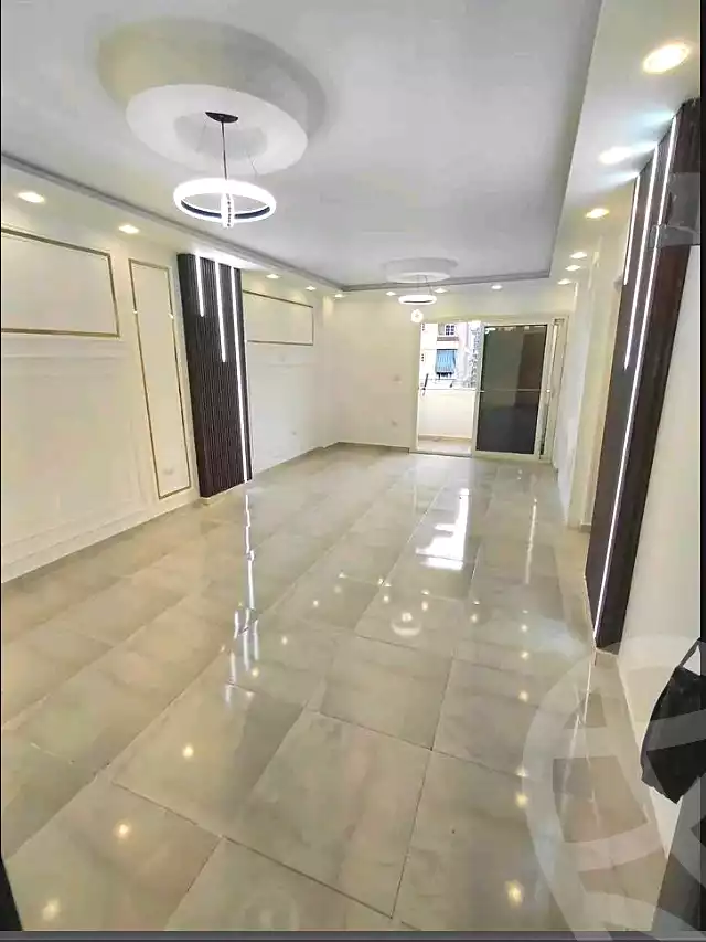 https://aqarmap.com.eg/ar/listing/6812199-for-sale-alexandria-sydy-bshr-sydy-bshr-bhry-shr-mhmwd-l-yswy