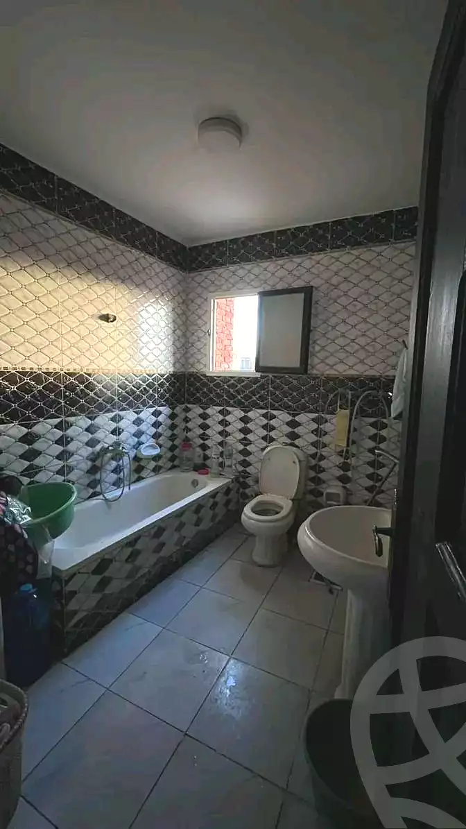 https://aqarmap.com.eg/en/listing/6812649-for-sale-alexandria-l-jmy-lbytsh-qased-kareem-st