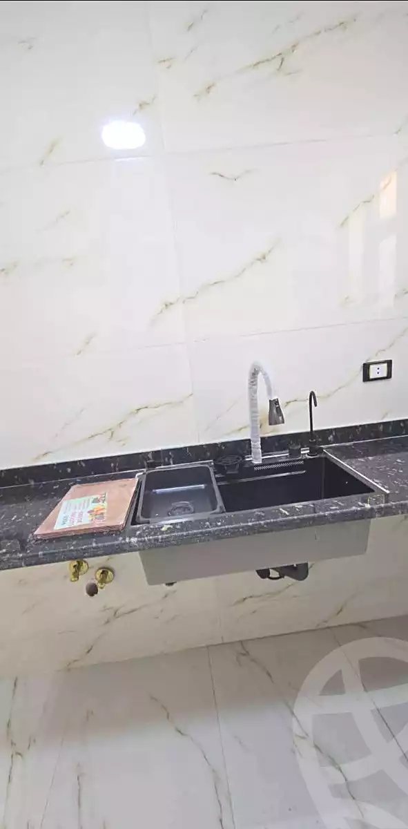 https://aqarmap.com.eg/ar/listing/6813596-for-sale-alexandria-l-jmy-lbytsh-shahr-al-assal-st