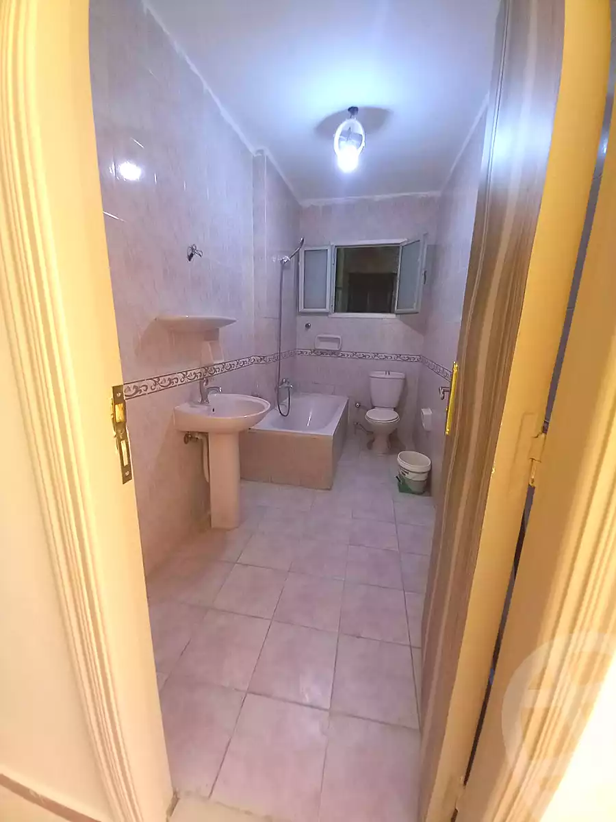 https://aqarmap.com.eg/ar/listing/6813758-for-sale-alexandria-miami-amin-khirat-al-ghandour-st