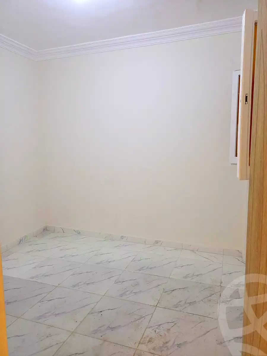 https://aqarmap.com.eg/ar/listing/6813846-for-sale-alexandria-bahray-el-anfoshy-ismail-sabry-st