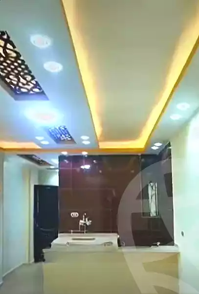 https://aqarmap.com.eg/ar/listing/6813910-for-sale-alexandria-l-jmy-el-kilo-21