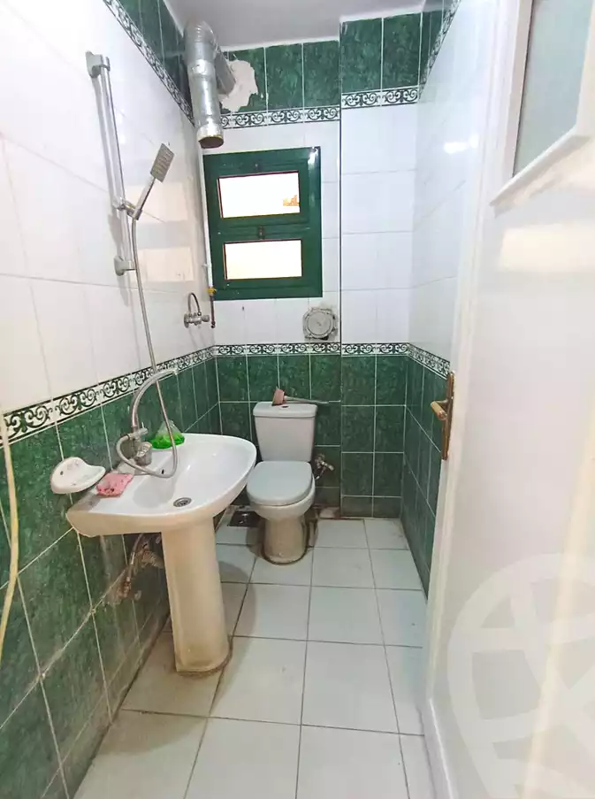 https://aqarmap.com.eg/en/listing/6813944-for-rent-cairo-helwan-sherif-st