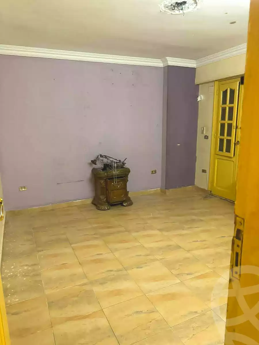 https://aqarmap.com.eg/ar/listing/6814009-for-sale-cairo-helwan-sherif-st