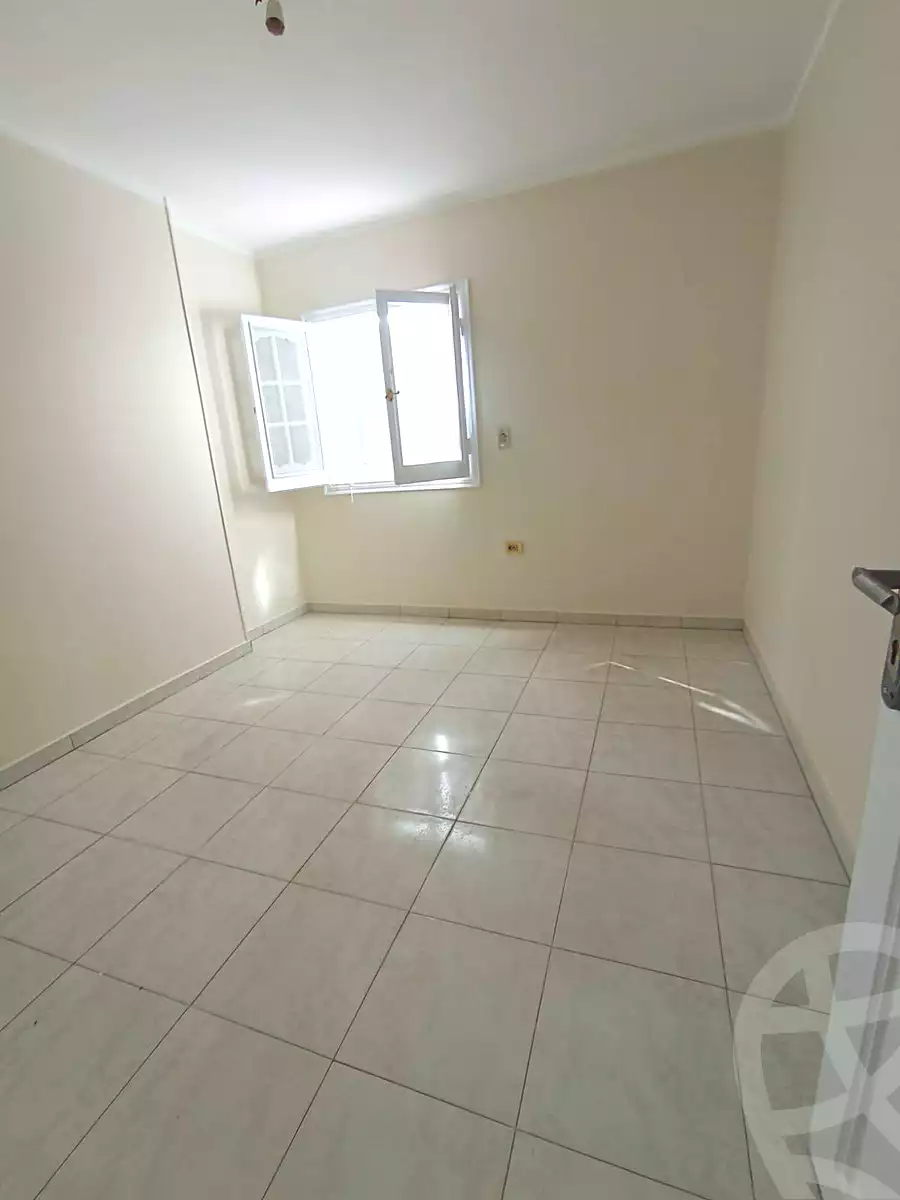 https://aqarmap.com.eg/ar/listing/6814258-for-rent-cairo-helwan-sherif-st