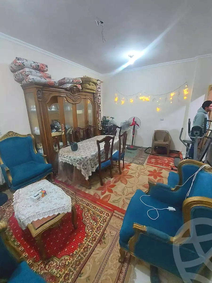 https://aqarmap.com.eg/en/listing/6814691-for-sale-cairo-helwan-el-shareaa-el-sharby-st