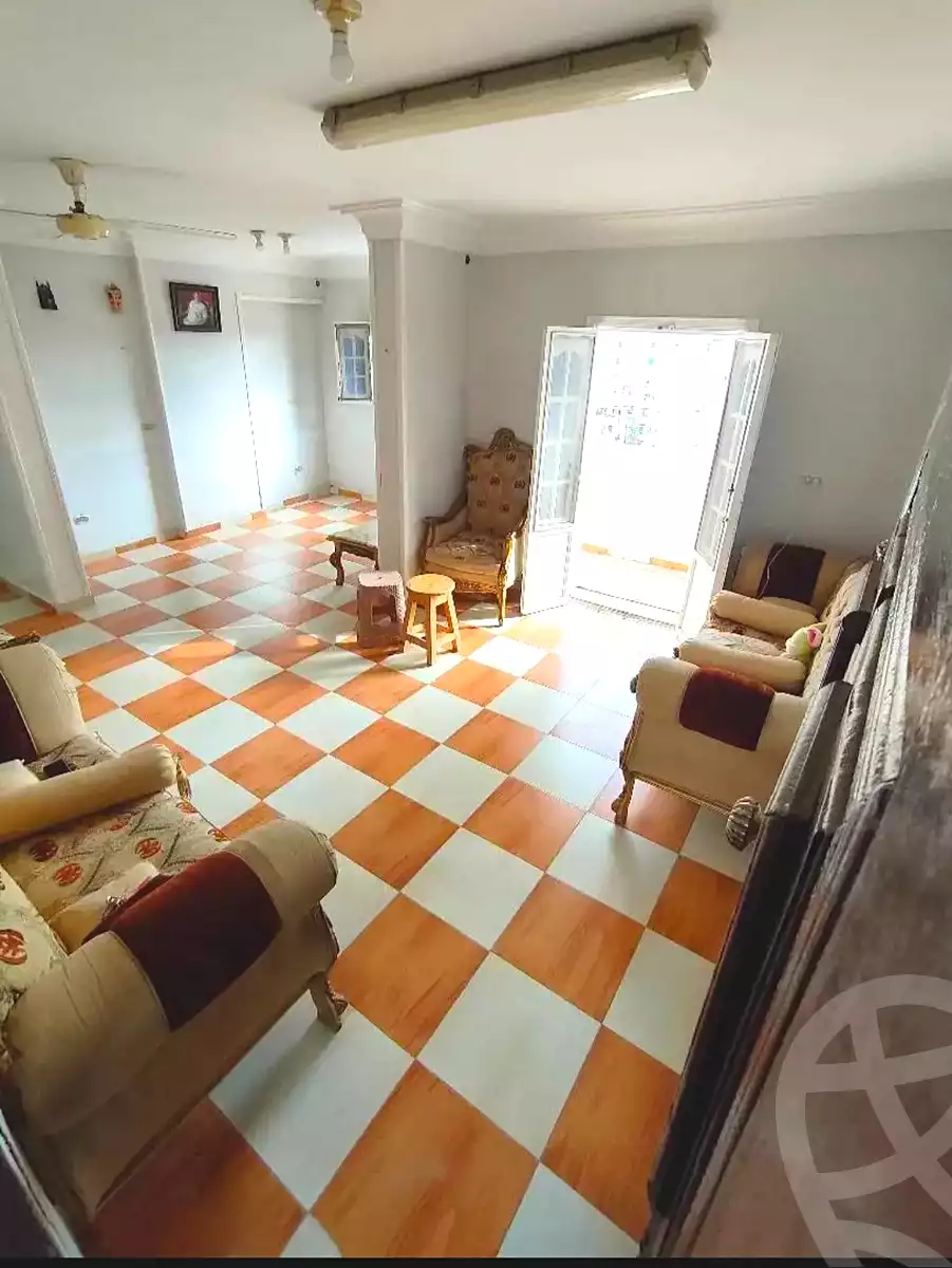 https://aqarmap.com.eg/ar/listing/6814861-for-sale-alexandria-sydy-bshr-shr-mlk-hfny