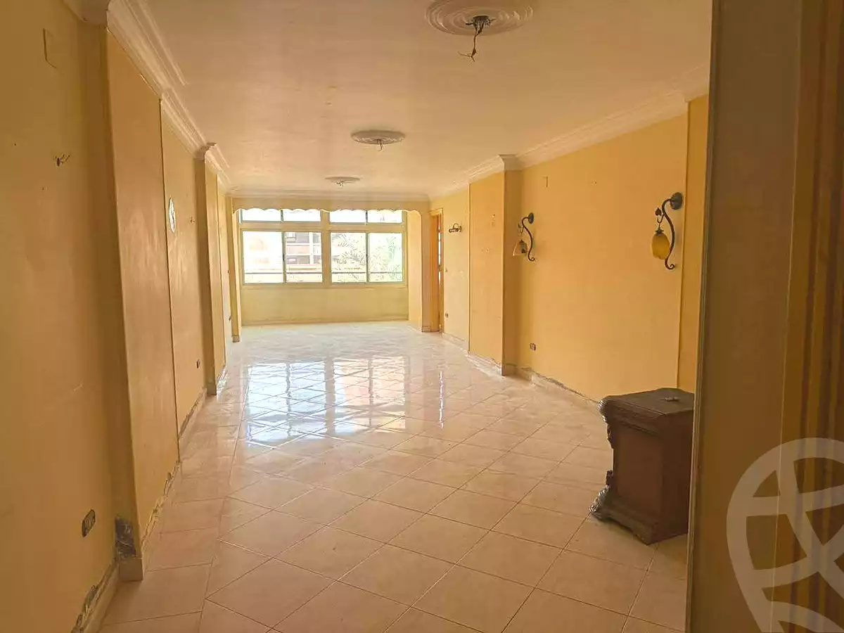 https://aqarmap.com.eg/ar/listing/6814976-for-sale-cairo-helwan-sherif-st