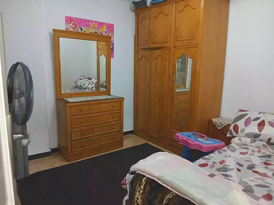 https://aqarmap.com.eg/ar/listing/6815106-for-sale-alexandria-sydy-bshr-sydy-bshr-bhry-mohamed-el-srafi-st.