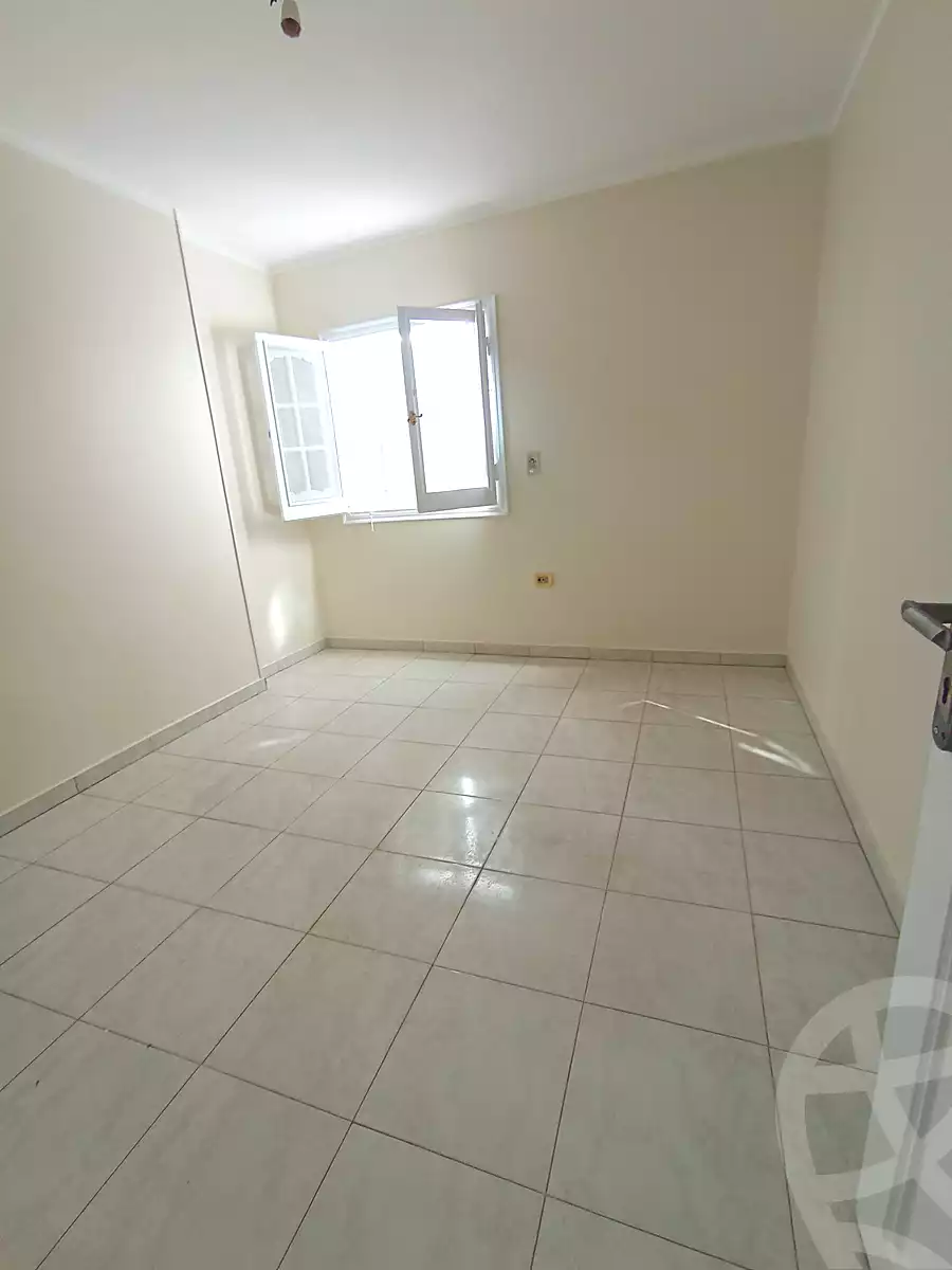 https://aqarmap.com.eg/ar/listing/6815848-for-rent-cairo-helwan-sherif-st