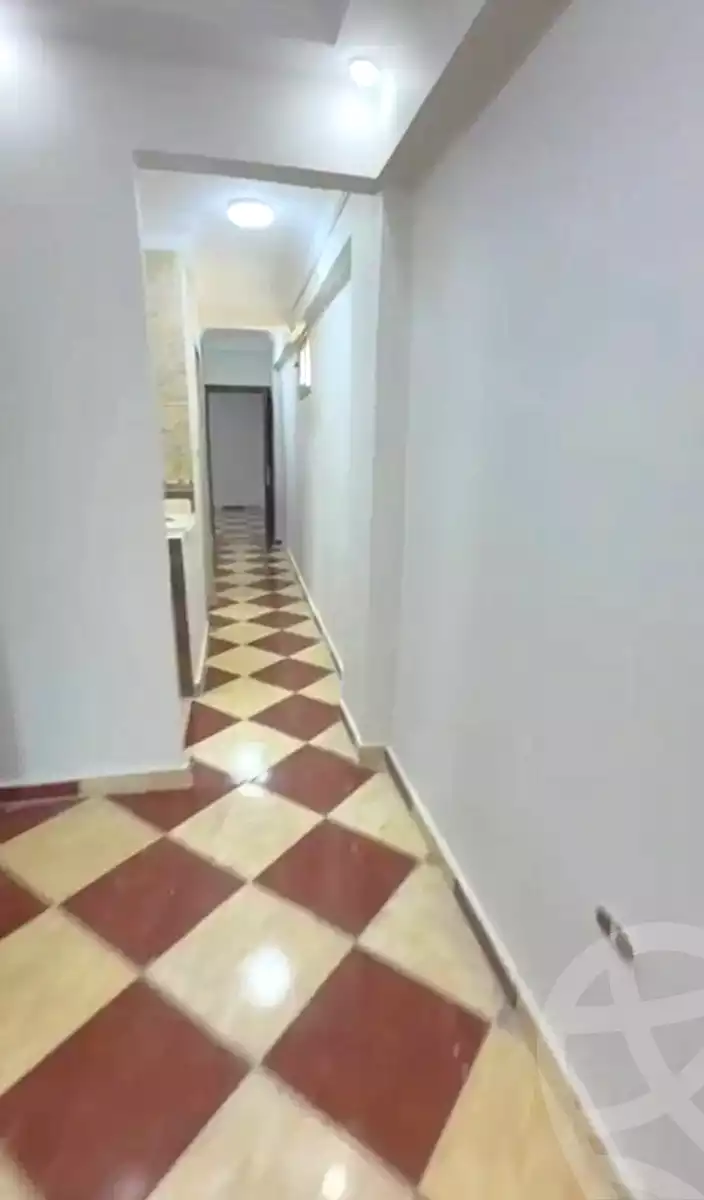 https://aqarmap.com.eg/ar/listing/6816048-for-sale-alexandria-el-asafra-shr-45