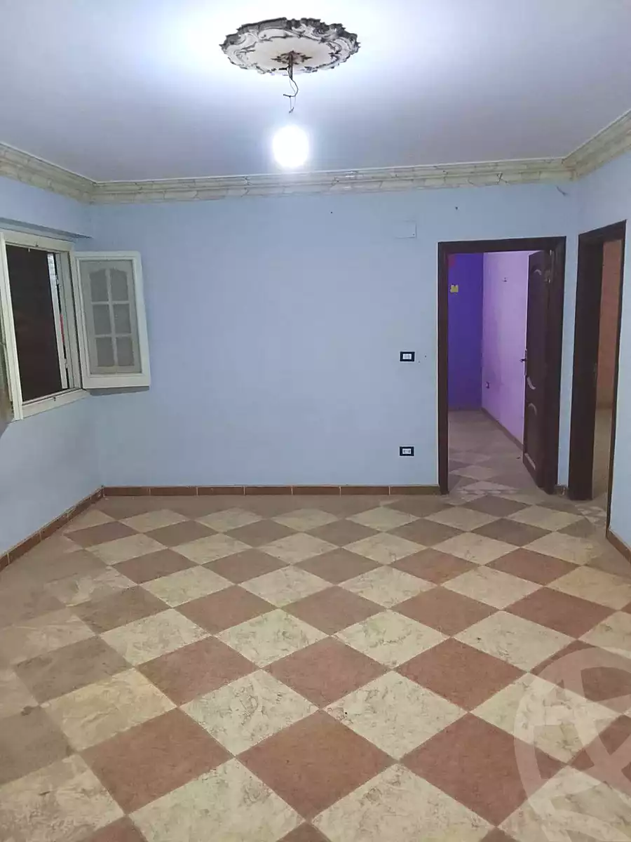 https://aqarmap.com.eg/ar/listing/6816192-for-sale-cairo-helwan-helwan-el-sharkeya-mostafa-safwat-st