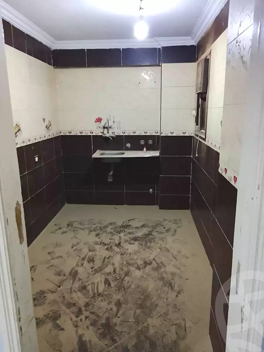 https://aqarmap.com.eg/ar/listing/6816203-for-sale-cairo-helwan-helwan-el-sharkeya-mostafa-safwat-st