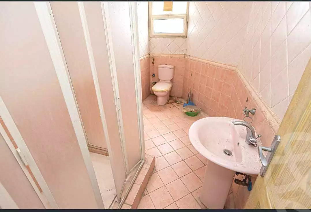 https://aqarmap.com.eg/en/listing/6816615-for-sale-alexandria-camp-cesar-el-gaish-rd