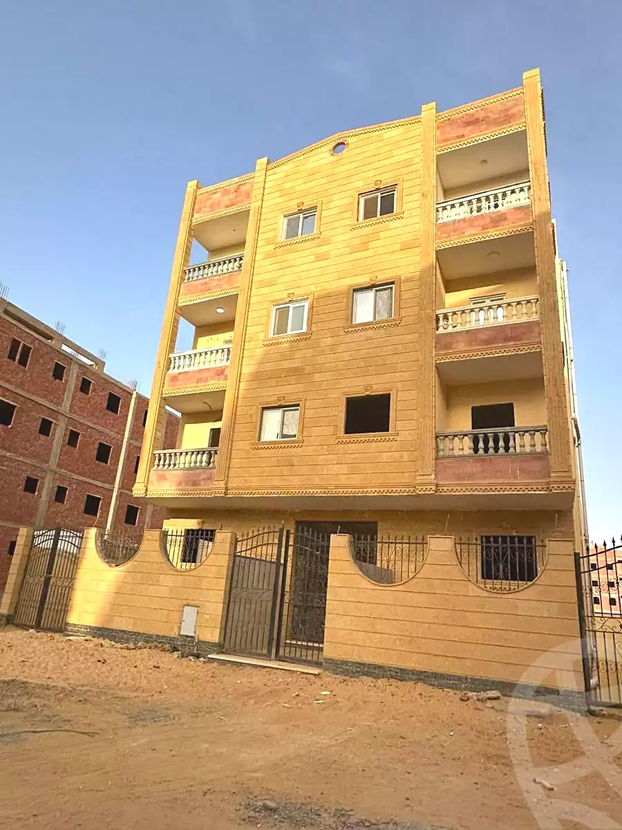 https://aqarmap.com.eg/ar/listing/6816754-for-sale-cairo-badr-city-hai-el-ashgar-featured-neighborhood-bait-el-watan