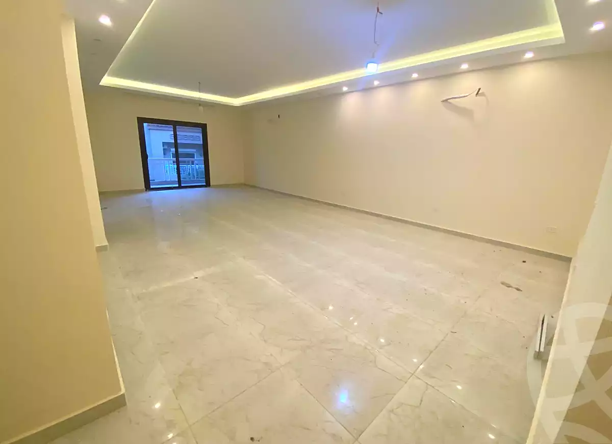 https://aqarmap.com.eg/ar/listing/6816808-for-rent-cairo-6th-of-october-compounds-green-5