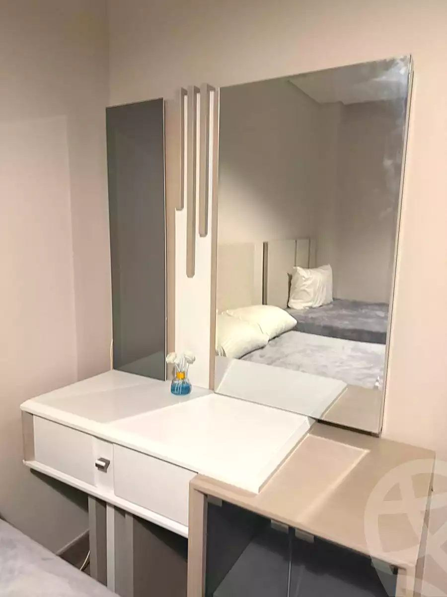 https://aqarmap.com.eg/en/listing/6816842-for-sale-cairo-el-sheikh-zayed-city-compounds-zyd-wr-llttwyr-z-tower