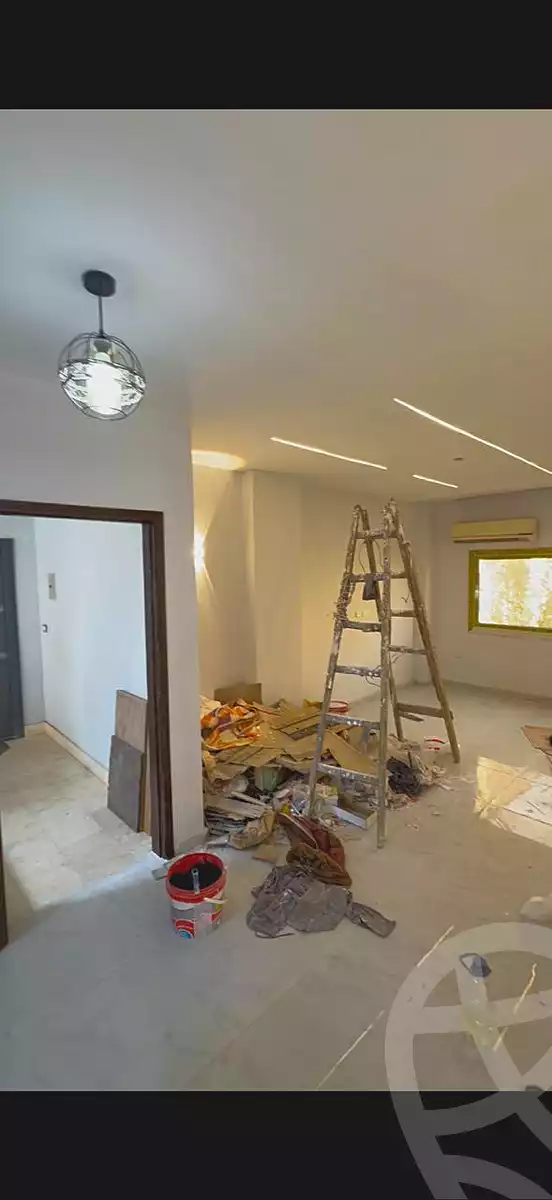 https://aqarmap.com.eg/ar/listing/6816945-for-rent-cairo-el-sheikh-zayed-city-compounds-el-yasmeen-compound
