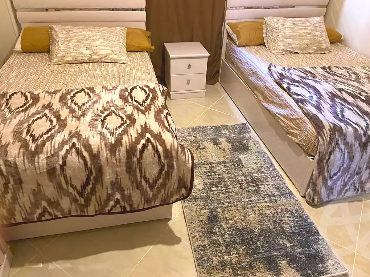 https://aqarmap.com.eg/ar/listing/6817014-for-rent-cairo-el-sheikh-zayed-city-compounds-dr-msr