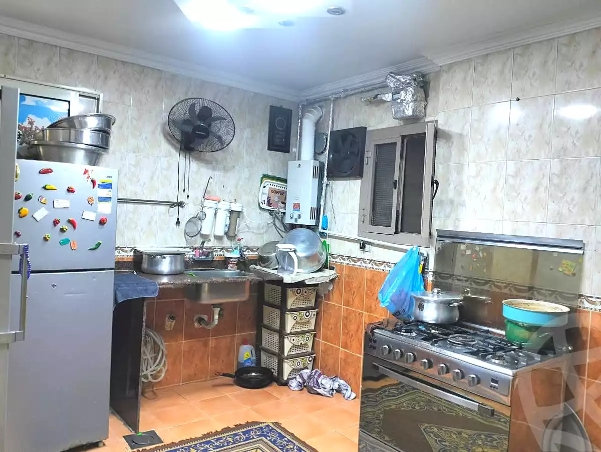 https://aqarmap.com.eg/ar/listing/6817049-for-sale-cairo-helwan-helwan-el-sharkeya-borhan-st