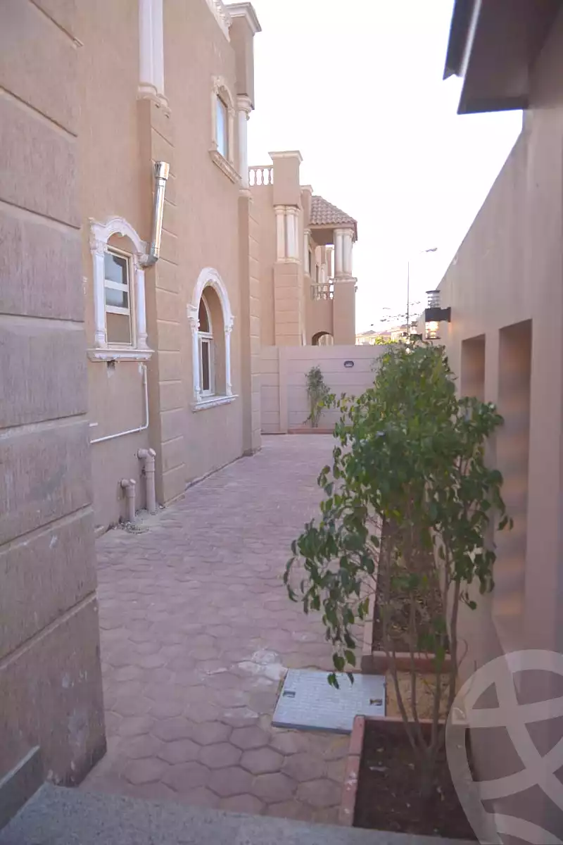 https://aqarmap.com.eg/en/listing/6817920-for-sale-cairo-new-cairo-compounds-maxim-country-club