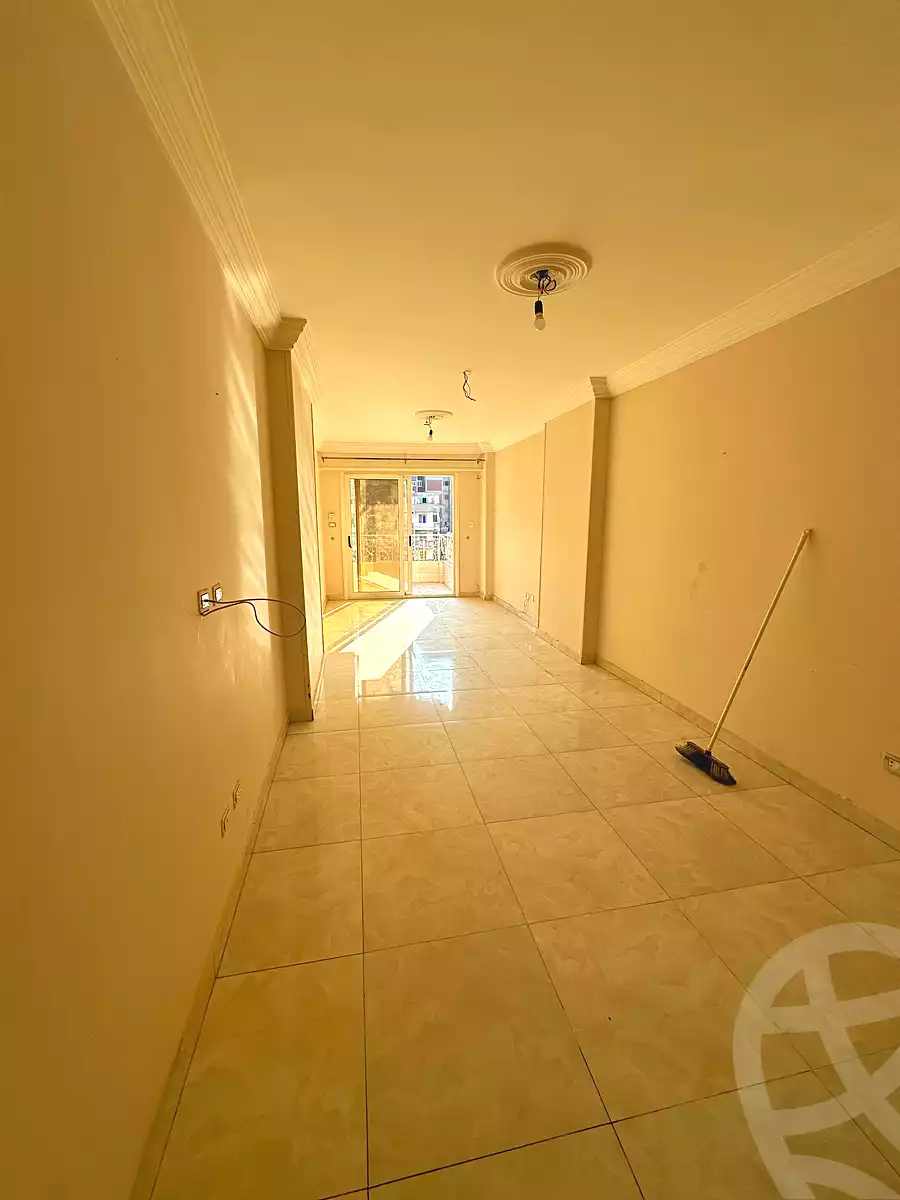 https://aqarmap.com.eg/ar/listing/6818063-for-sale-alexandria-sydy-bshr