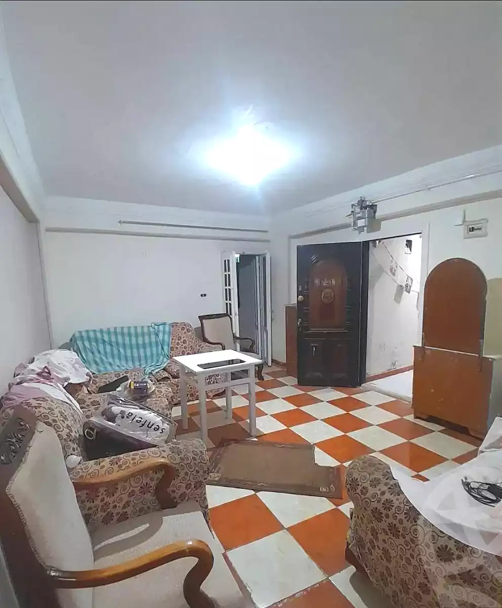 https://aqarmap.com.eg/ar/listing/6818104-for-sale-alexandria-el-asafra-l-sfr-qbly-el-maahad-el-dini-st