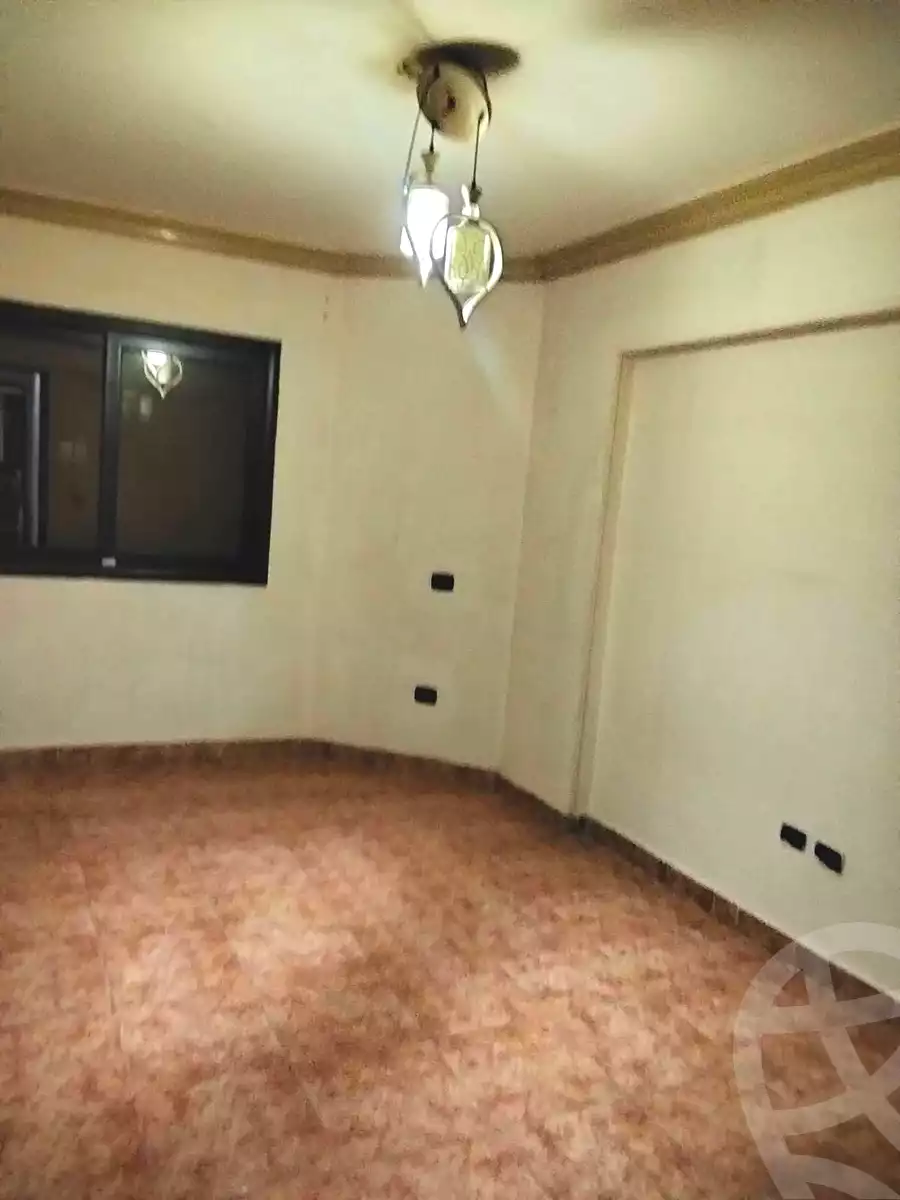 https://aqarmap.com.eg/en/listing/6815818-for-sale-cairo-el-zaytun-hlmy-lzytwn-ibn-el-hakam-sq