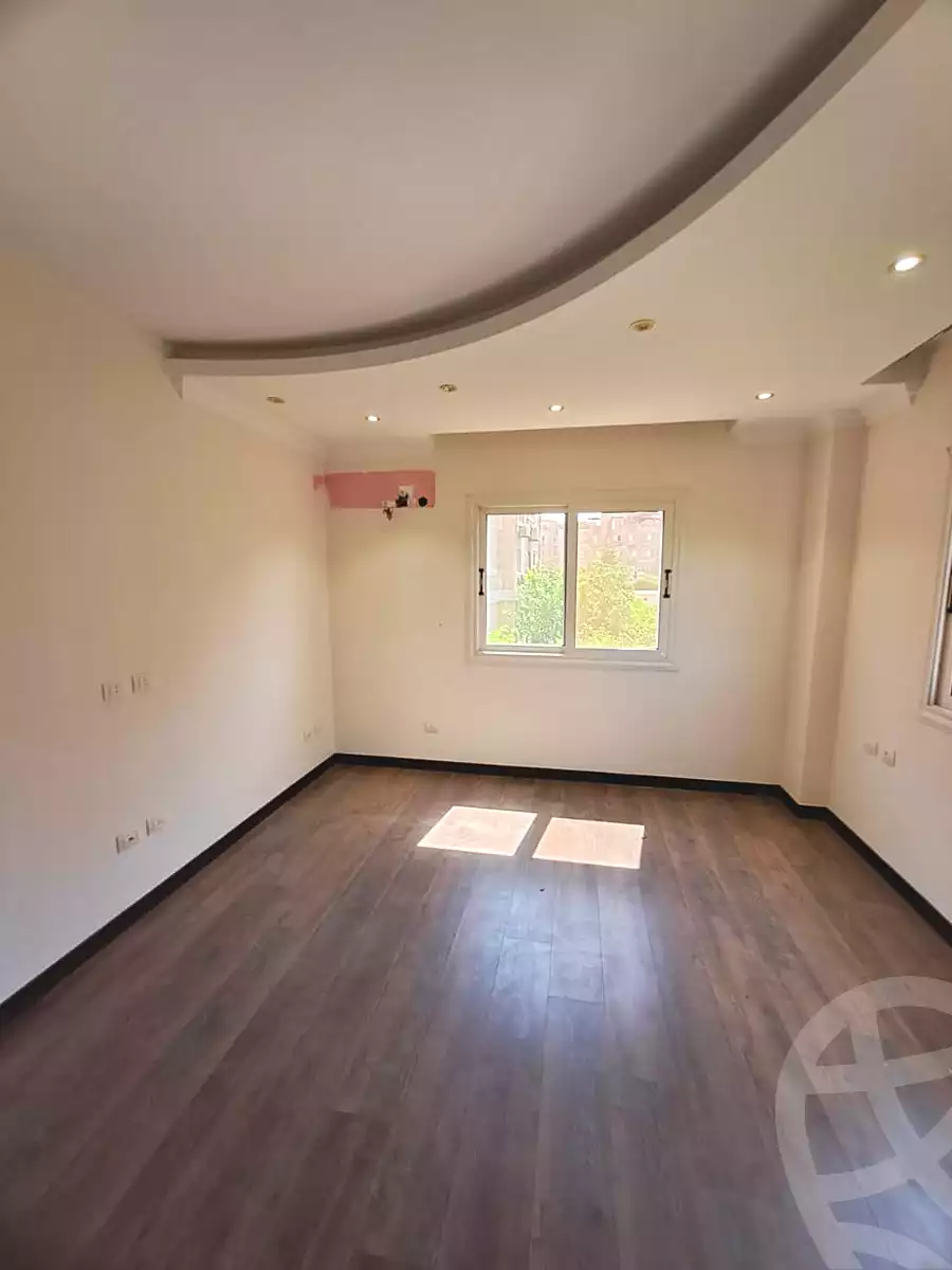 https://aqarmap.com.eg/en/listing/6818678-for-sale-cairo-el-sheikh-zayed-city-compounds-continental-gardens