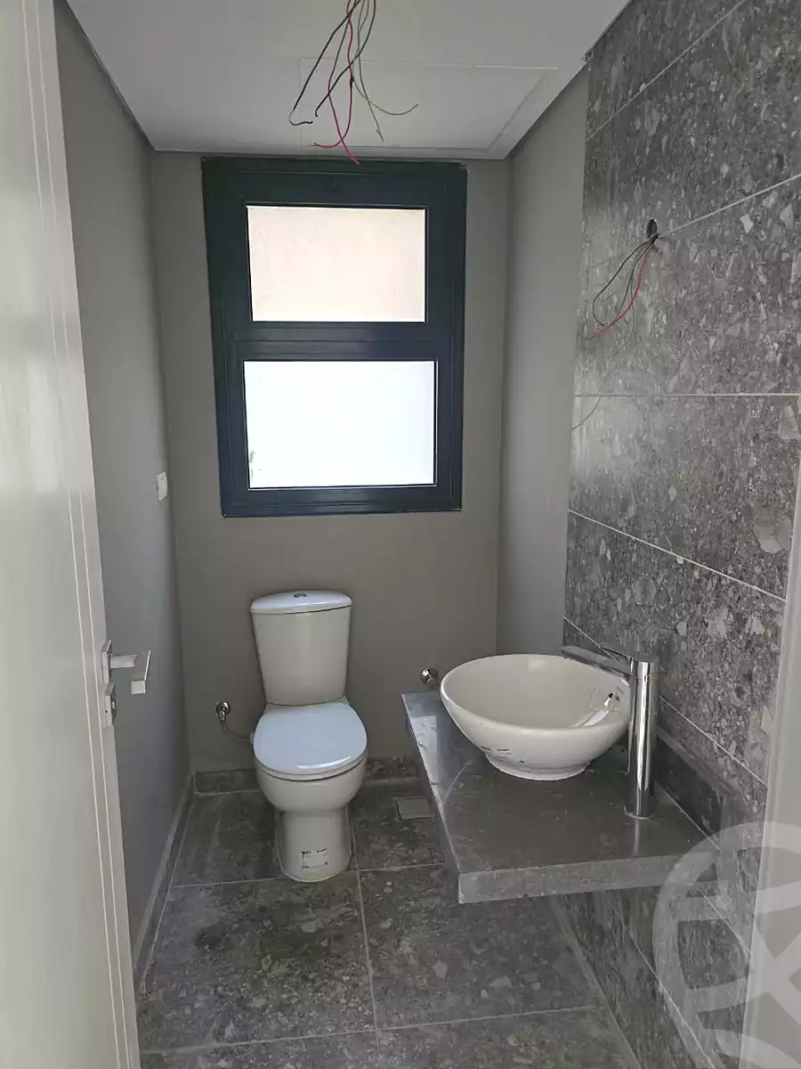 https://aqarmap.com.eg/ar/listing/6818769-for-sale-cairo-el-sheikh-zayed-city-compounds-kmbwnd-fyldj-wyst-dr-llttwyr