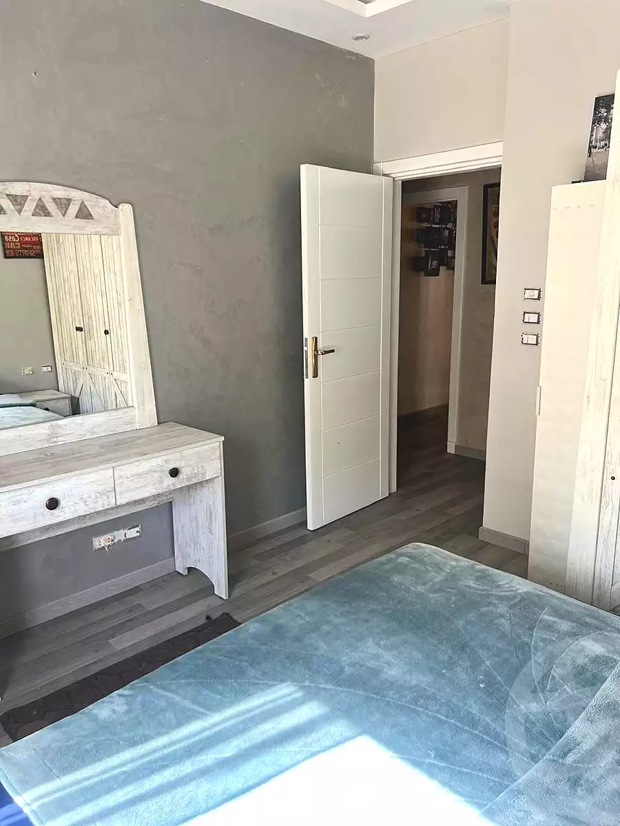 https://aqarmap.com.eg/ar/listing/6818818-for-rent-cairo-el-sheikh-zayed-city-compounds-kmbwnd-wn-16-swdyk