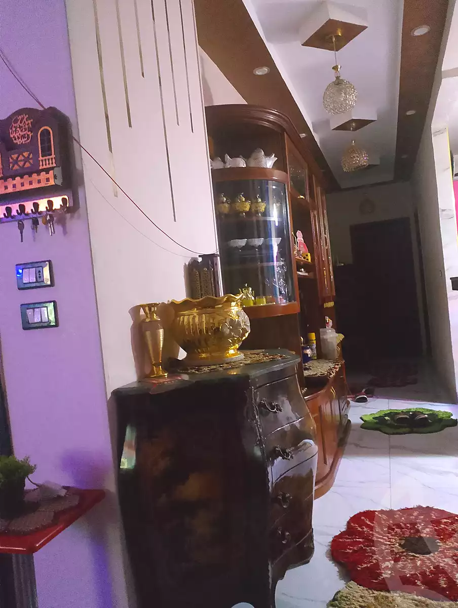 https://aqarmap.com.eg/en/listing/6819394-for-sale-cairo-helwan-hadayek-helwan-el-eshrein-st