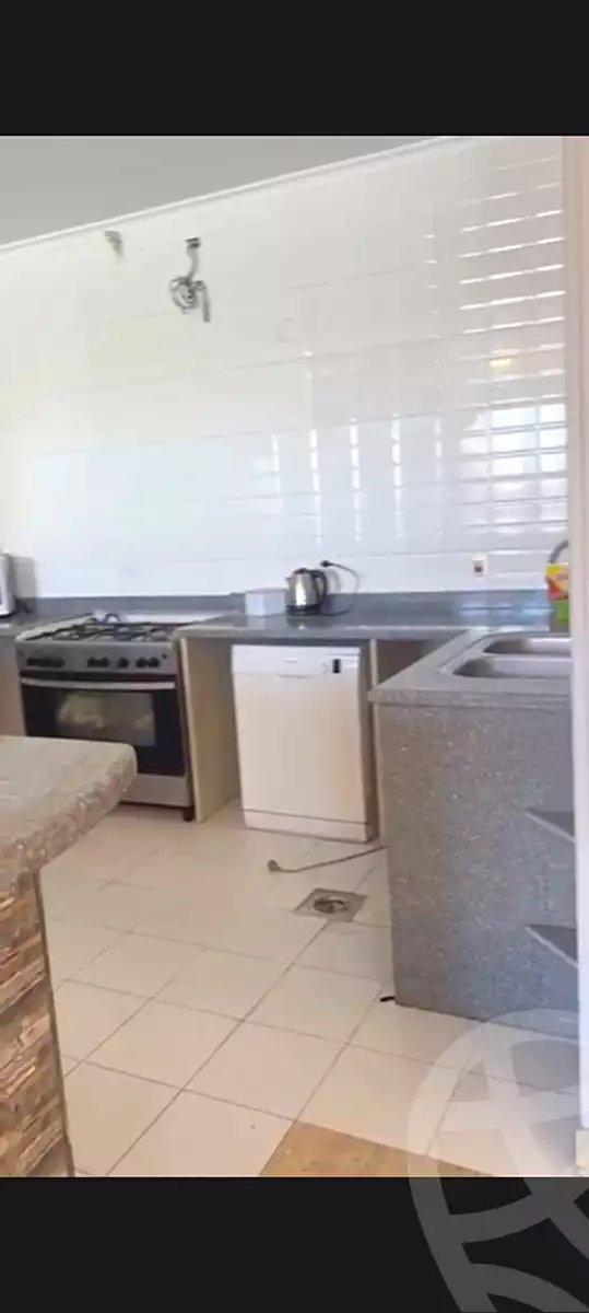 https://aqarmap.com.eg/ar/listing/6819577-for-rent-cairo-el-sheikh-zayed-city-alex-cairo-desert-road-kmbwnd-fy-tryq-skndry-lshrwy