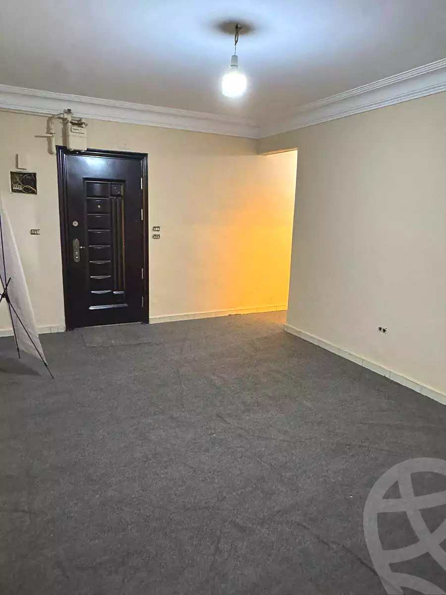https://aqarmap.com.eg/ar/listing/6820812-for-sale-cairo-ain-shams-6-october-st