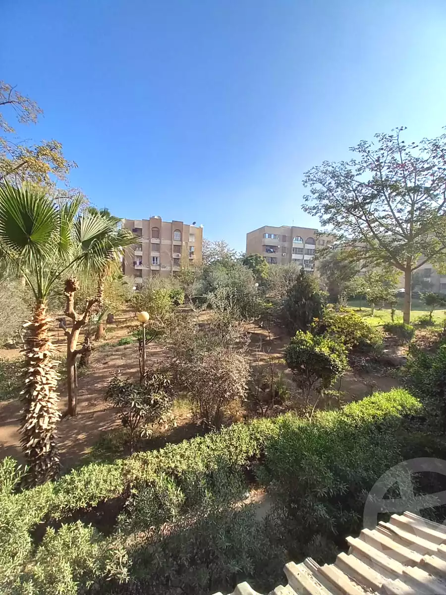 https://aqarmap.com.eg/en/listing/6820888-for-sale-cairo-el-sheikh-zayed-city-el-hay-elthamen