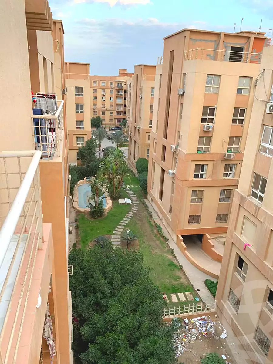 https://aqarmap.com.eg/en/listing/6820890-for-sale-cairo-6th-of-october-hadaeq-october-compounds-degla-gardens