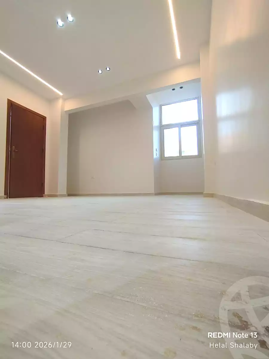 https://aqarmap.com.eg/ar/listing/6820894-for-sale-cairo-6th-of-october-el-ahyaa-neighborhood-3rd