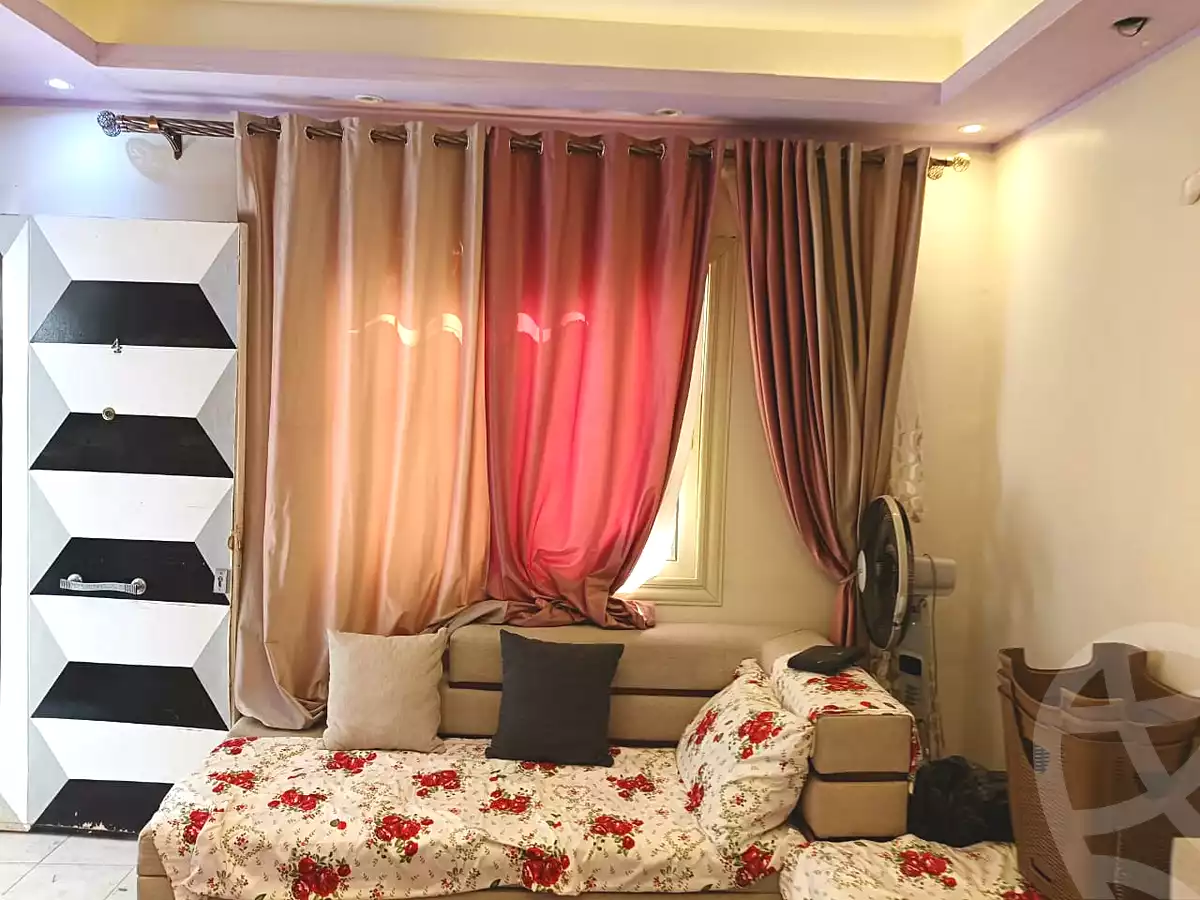 https://aqarmap.com.eg/ar/listing/6820960-for-sale-cairo-6th-of-october-ganob-el-ahyaaa
