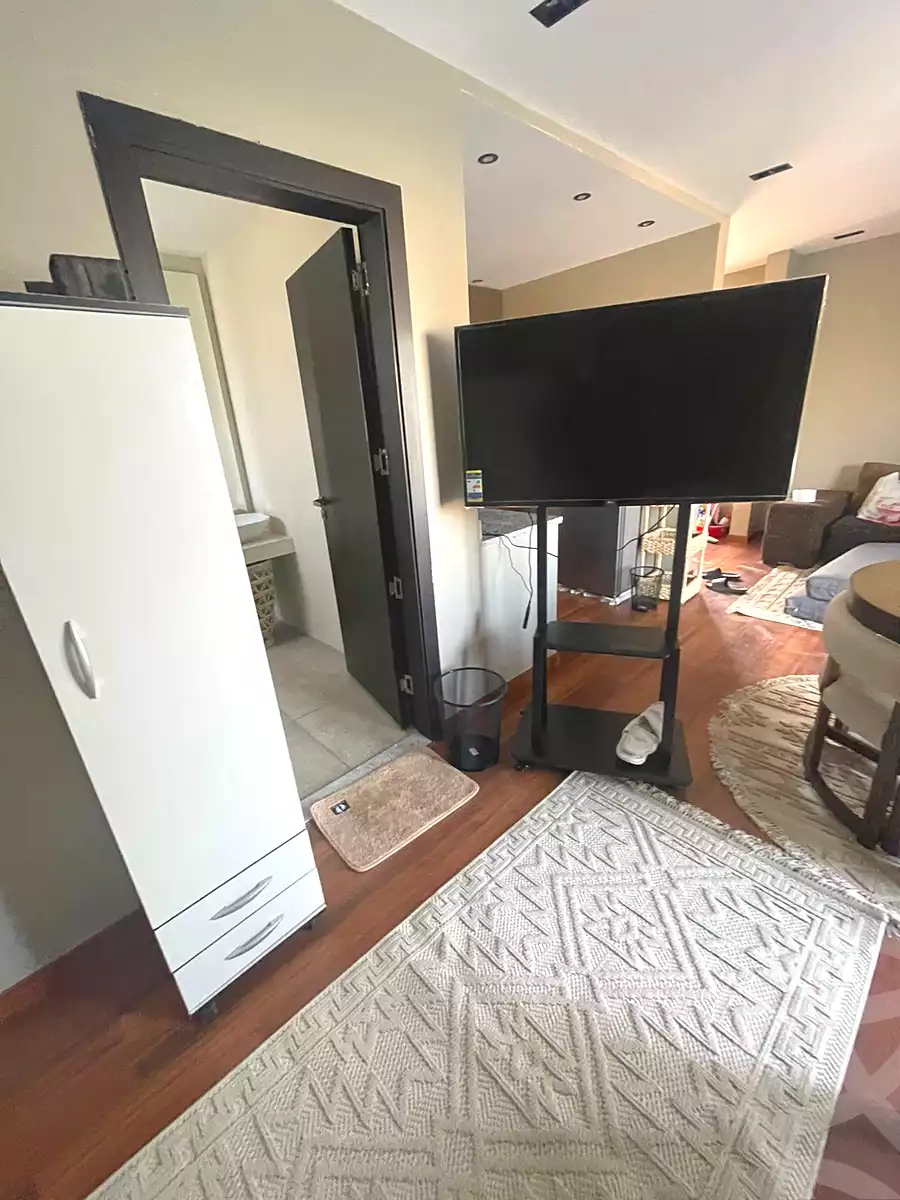 https://aqarmap.com.eg/en/listing/6821016-for-rent-cairo-6th-of-october-compounds-october-plaza