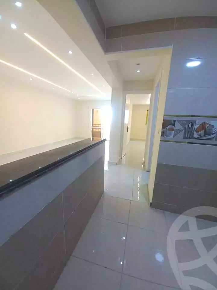 https://aqarmap.com.eg/ar/listing/6821357-for-sale-alexandria-sydy-bshr-sydy-bshr-bhry-shr-mhmwd-l-yswy