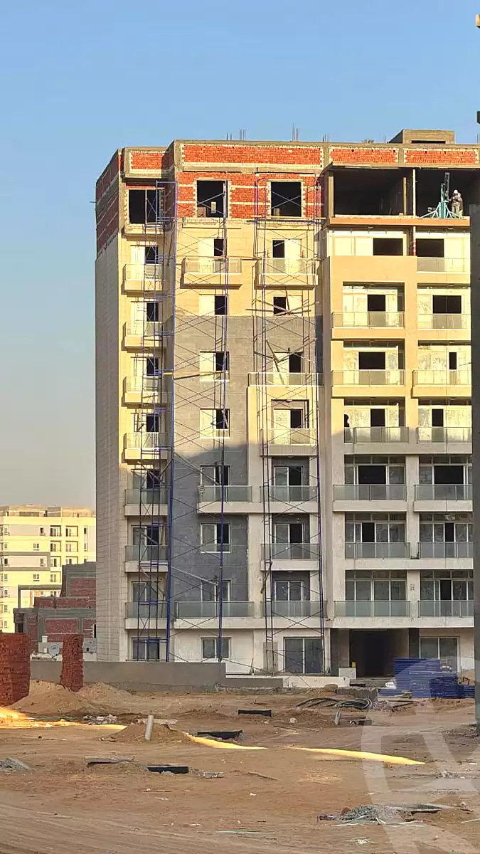 https://aqarmap.com.eg/en/listing/6821472-for-sale-cairo-new-administrative-capital-r7-oia