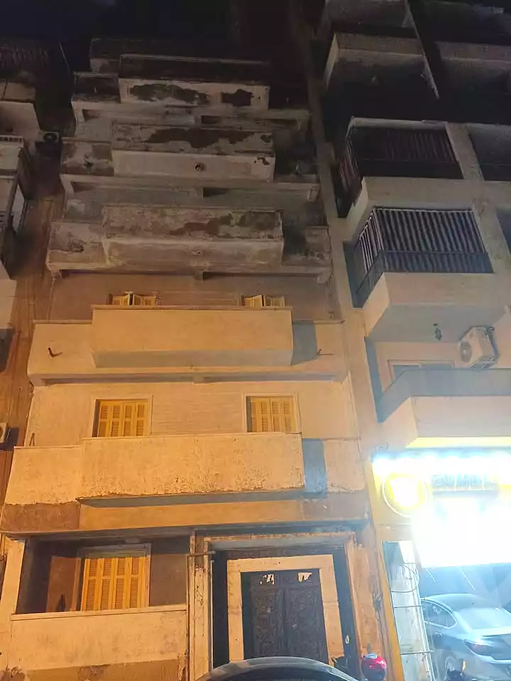 https://aqarmap.com.eg/ar/listing/6821543-for-sale-alexandria-sydy-bshr-sydy-bshr-bhry