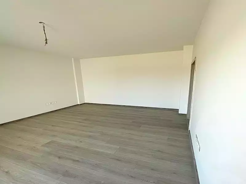 https://aqarmap.com.eg/ar/listing/6821649-for-sale-cairo-el-shorouk-compounds-al-burouj-compound-imkan