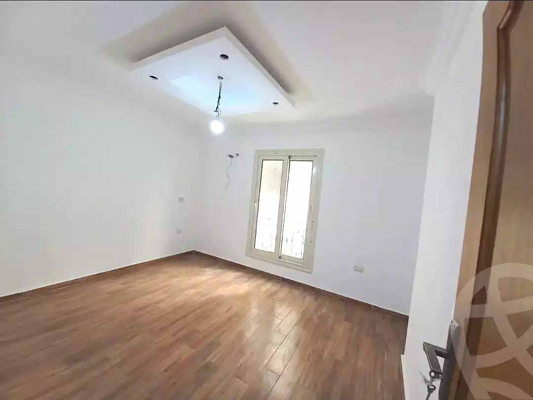 https://aqarmap.com.eg/ar/listing/6821986-for-sale-alexandria-sydy-bshr-sydy-bshr-qbly-street-30