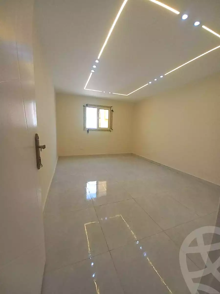 https://aqarmap.com.eg/ar/listing/6822501-for-sale-alexandria-sydy-bshr-sydy-bshr-bhry-ibrahim-el-sayed-st