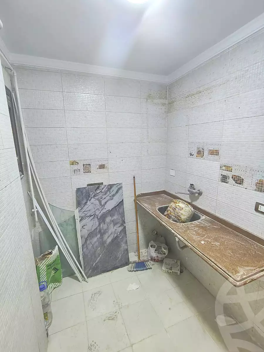 https://aqarmap.com.eg/ar/listing/6822662-for-sale-alexandria-sydy-bshr-sydy-bshr-bhry-street-17
